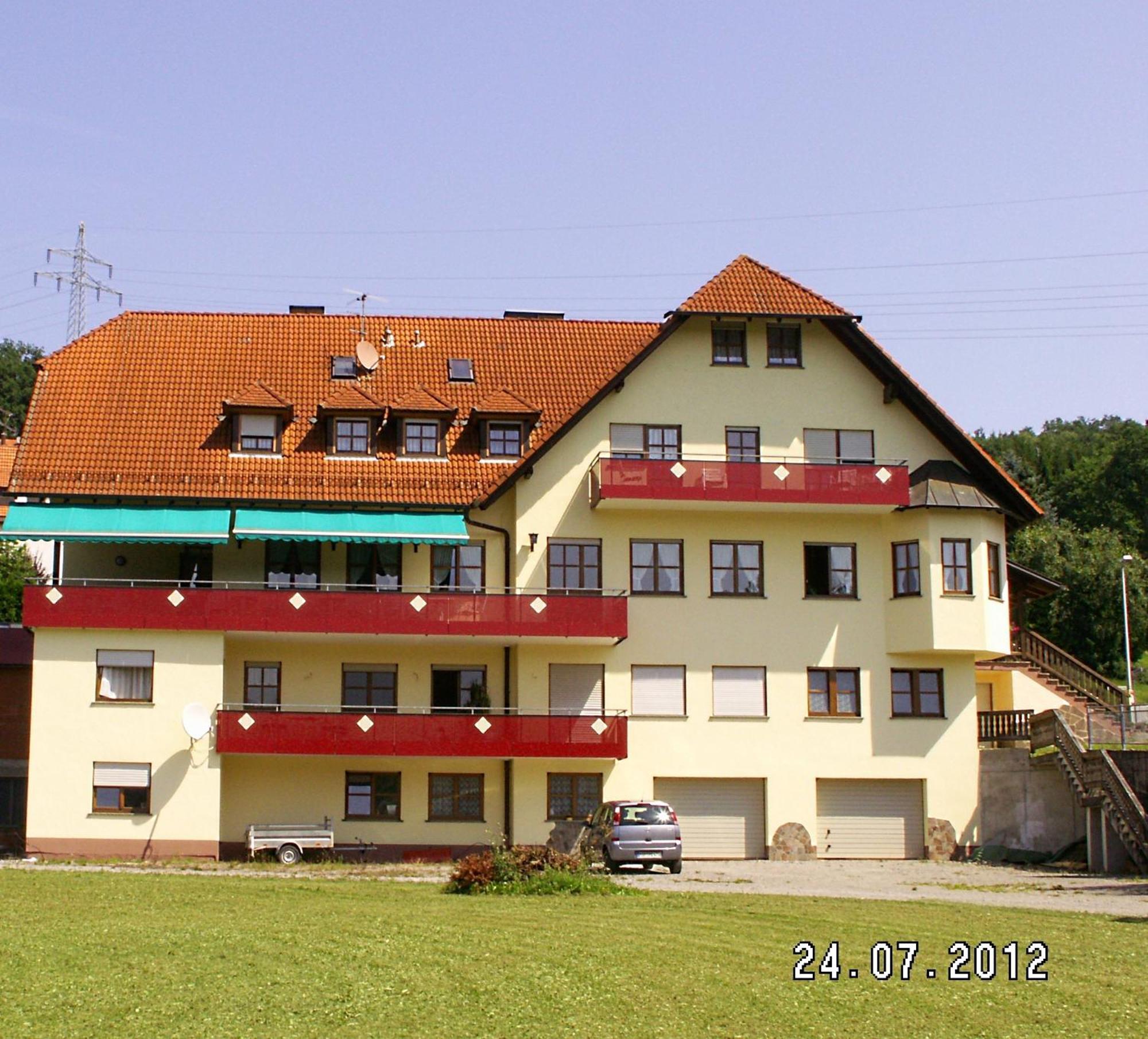 Landgasthof Zum Hirschen Hafenlohr Екстер'єр фото